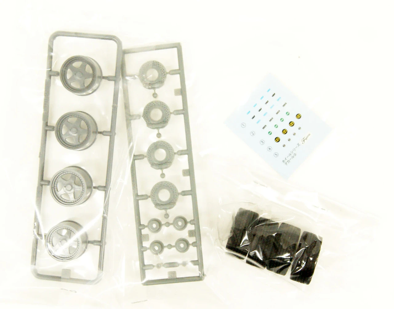 Fujimi 93519 W-10 1/24 Scale OZ Racing FUTURA 18-inch 5 Fujimi 93519 W-10 1/24 Scale OZ Racing FUTURA 18-inch - Image 3