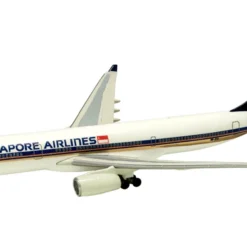 F-toys World's Airline Series 1/500 Scale Singapore Airlines 1 BOX 10 Kits Set 21 F-toys World's Airline Series 1/500 Scale Singapore Airlines 1 BOX 10 Kits Set -Kotobukiya shop 4582138603576 2 65084.1531209821