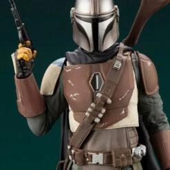 Kotobukiya ARTFX+ Mandalorian 1/10 Easy Assembly Figure Kit (The Mandalorian) -Kotobukiya shop 4934054013074 a3e946a25b472106c0ae548b34f92b4d 52000.1609987042