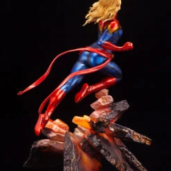 Kotobukiya MK323 ARTFX PREMIER Captain Marvel 1/10 Figure -Kotobukiya shop 4934054016471 609634dea8f4531ebe77c6b57b873ff6 91310.1592301297