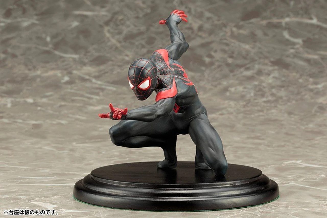 Kotobukiya ARTFX+ Spider-Man (Miles Morales) Marvel Now! 1/10 Easy Assembly Figure Kit 5 Kotobukiya ARTFX+ Spider-Man (Miles Morales) Marvel Now! 1/10 Easy Assembly Figure Kit - Image 3