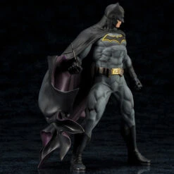 Kotobukiya SV199 ARTFX+ DC Universe Batman Rebirth 1/10 Scale Figure -Kotobukiya shop 4934054903504 4 64855.1524110063