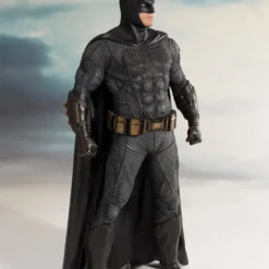 Kotobukiya SV211 ARTFX+ DC Universe Justice League Batman 1/10 Scale Figure -Kotobukiya shop 49340549036274 65705.1511924893