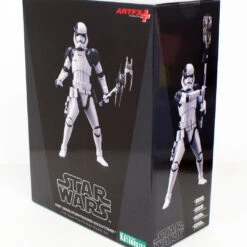 Kotobukiya SW141 ARTFX+ First Order Stormtrooper Executioner 1/10 Figure (Star Wars The Last Jedi) -Kotobukiya shop 4934054903832 3 65067.1534841539