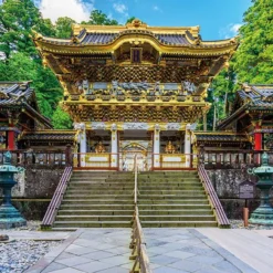 Yanoman 10-1430 Jigsaw Puzzle Golden Shrine And Temple Toshogu Yomeimon Gate Tochigi Japan (1000 Pieces)