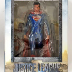 Kotobukiya SV216 ARTFX+ DC Universe Justice League Superman 1/10 Scale Figure