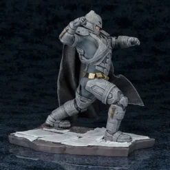 Kotobukiya SV111 ARTFX+ Batman Dawn Of Justice PVC Figure 1/10 Scale -Kotobukiya shop blob 32242.1473134392